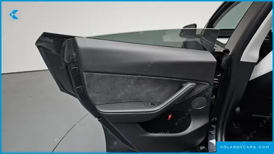 TESLA MODEL Y RWD