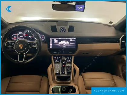 PORSCHE CAYENNE 3.0