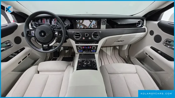ROLLS ROYCE GHOST 6.7 EWB V12