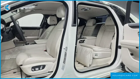 ROLLS ROYCE GHOST 6.7 EWB V12