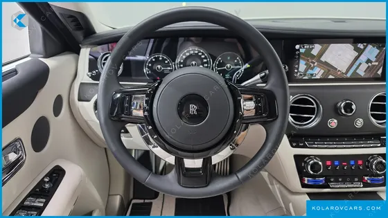 ROLLS ROYCE GHOST 6.7 EWB V12