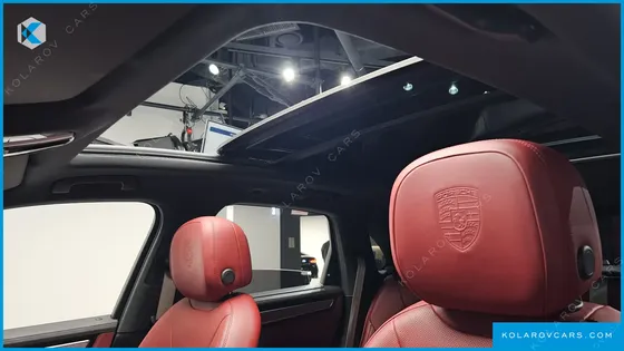 PORSCHE CAYENNE 3.0 PLATINUM EDITION