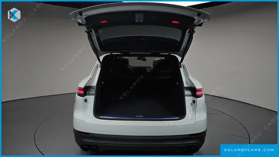 PORSCHE CAYENNE 3.0 PLATINUM EDITION