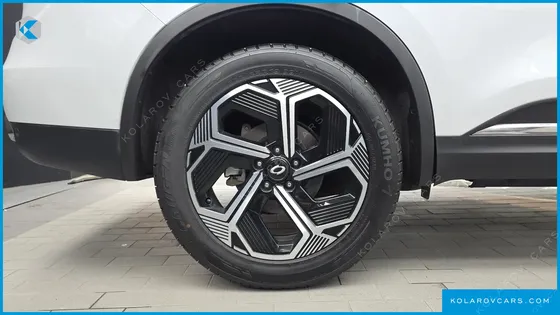 RENAULT KOREA QM6 (KOLEOS) 2.0 GDE PREMIERE 2WD