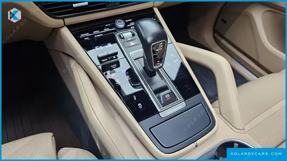 PORSCHE CAYENNE 3.0