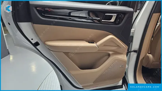 PORSCHE CAYENNE 3.0