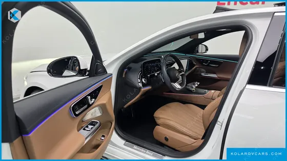 MERCEDES E-CLASS E300 4MATIC AMG LINE