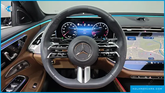 MERCEDES E-CLASS E300 4MATIC AMG LINE