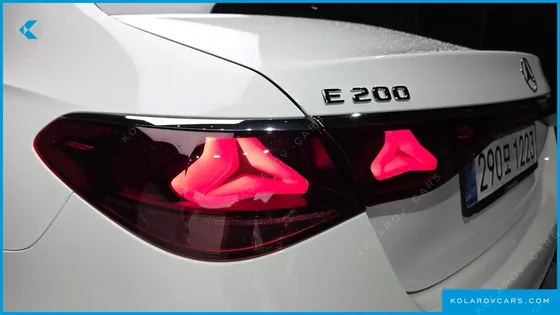 MERCEDES E-CLASS E200 AMG LINE