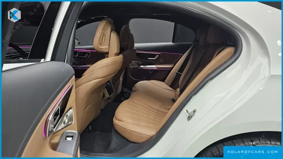 MERCEDES E-CLASS E300 4MATIC EXCLUSIVE