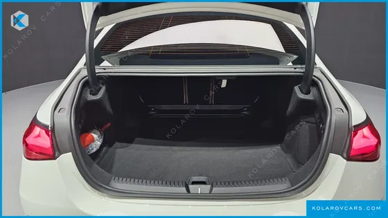 MERCEDES E-CLASS E300 4MATIC EXCLUSIVE