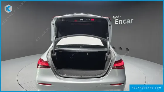 MERCEDES E-CLASS E250 AMG LINE