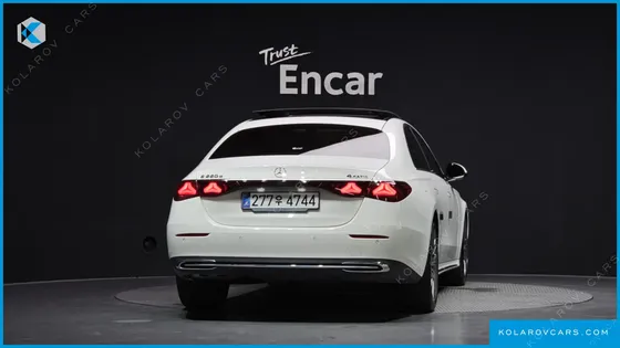 MERCEDES E-CLASS E220D 4MATIC EXCLUSIVE
