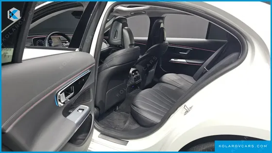 MERCEDES E-CLASS E220D 4MATIC EXCLUSIVE