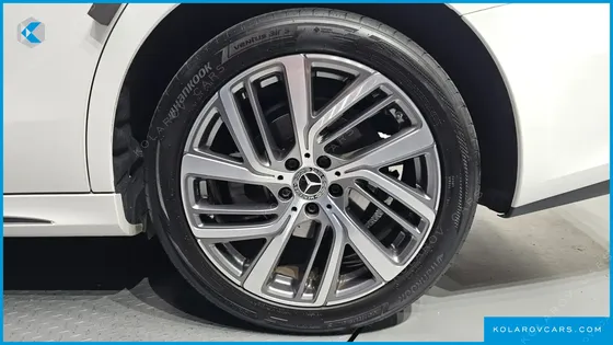 MERCEDES E-CLASS E220D 4MATIC EXCLUSIVE