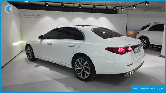 MERCEDES E-CLASS E220D 4MATIC EXCLUSIVE