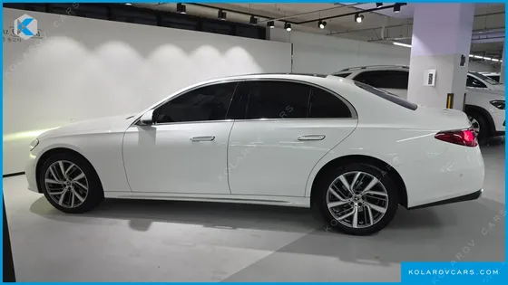 MERCEDES E-CLASS E220D 4MATIC EXCLUSIVE