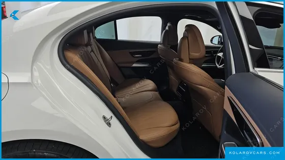 MERCEDES E-CLASS E200 AVANTGARDE