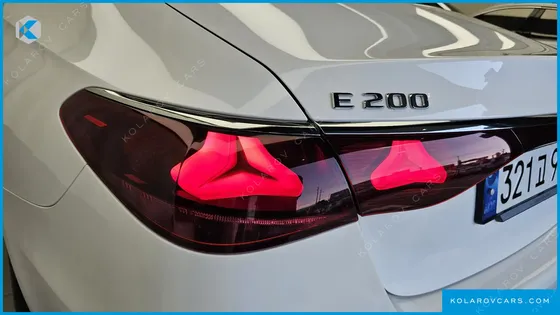 MERCEDES E-CLASS E200 AVANTGARDE