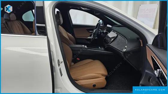MERCEDES E-CLASS E200 AVANTGARDE