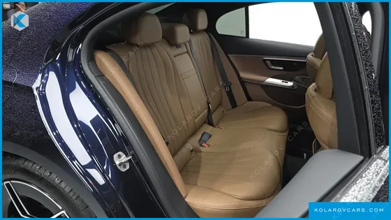 MERCEDES E-CLASS E300 4MATIC AMG LINE