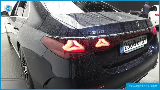 MERCEDES E-CLASS E300 4MATIC AMG LINE