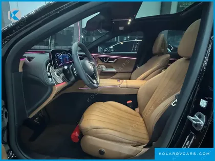 MERCEDES E-CLASS E300 4MATIC EXCLUSIVE