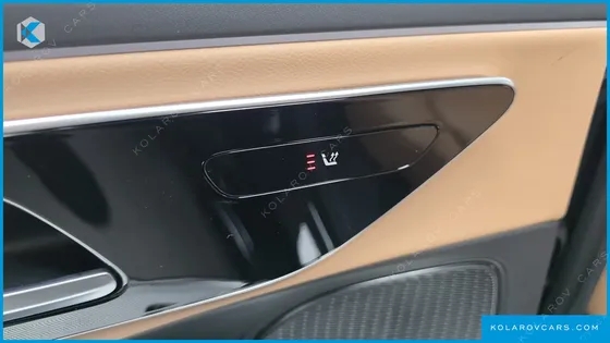 MERCEDES E-CLASS E200 AVANTGARDE