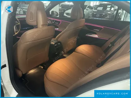 MERCEDES E-CLASS E200 AVANTGARDE