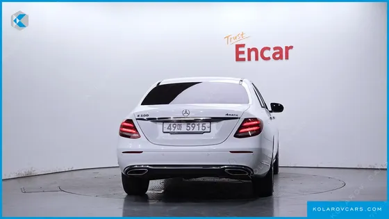 MERCEDES E-CLASS E300 4MATIC EXCLUSIVE