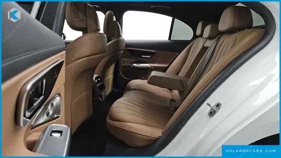 MERCEDES E-CLASS E300 4MATIC EXCLUSIVE