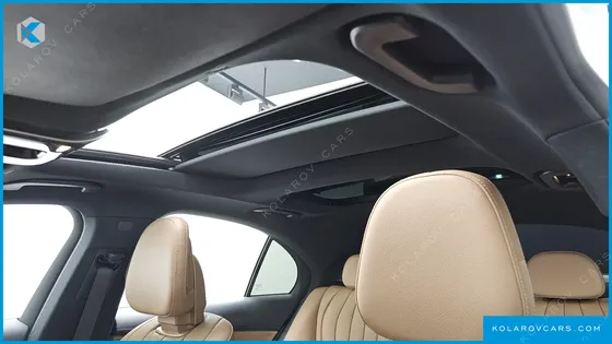 MERCEDES E-CLASS E300 4MATIC EXCLUSIVE