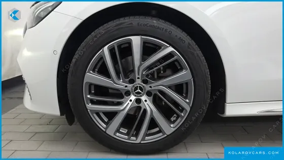 MERCEDES E-CLASS E220D 4MATIC EXCLUSIVE