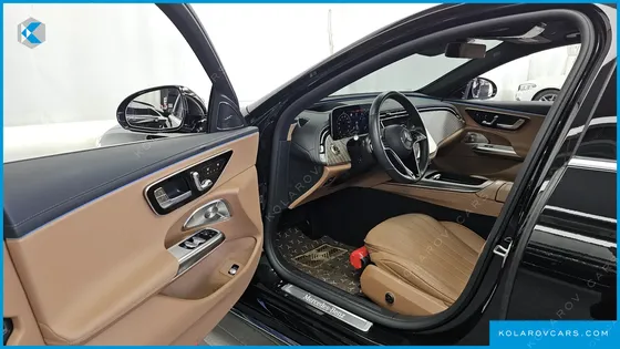 MERCEDES E-CLASS E300 4MATIC EXCLUSIVE