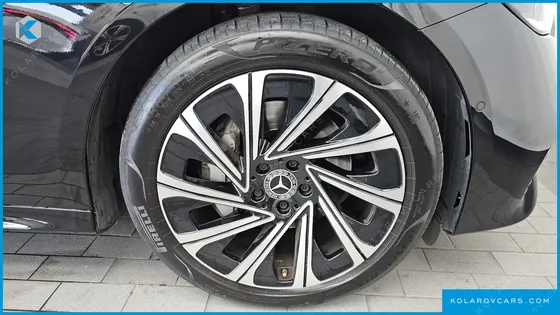 MERCEDES E-CLASS E300 4MATIC EXCLUSIVE