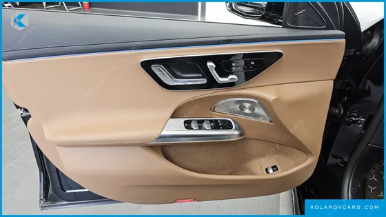 MERCEDES E-CLASS E300 4MATIC EXCLUSIVE