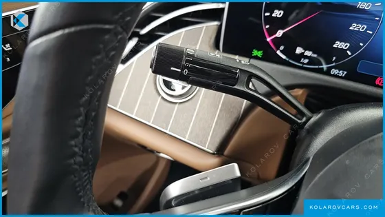 MERCEDES E-CLASS E300 4MATIC EXCLUSIVE