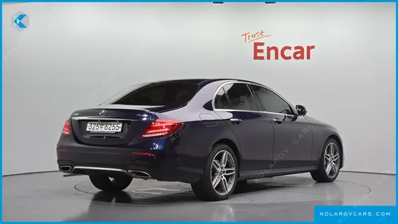 MERCEDES E-CLASS E300 4MATIC AMG LINE