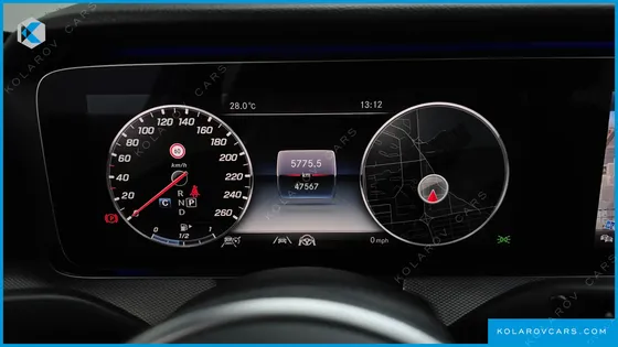 MERCEDES E-CLASS E300 4MATIC AMG LINE