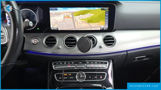 MERCEDES E-CLASS E300 4MATIC AMG LINE