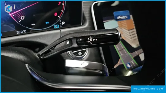 MERCEDES E-CLASS E200 AVANTGARDE