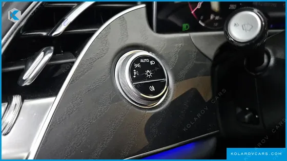 MERCEDES E-CLASS E200 AVANTGARDE