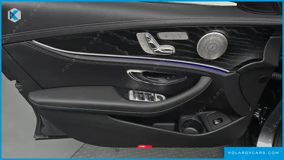 MERCEDES E-CLASS E220D 4MATIC AMG LINE