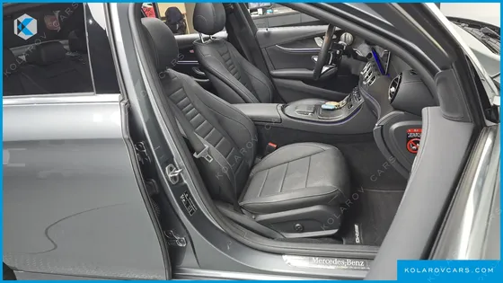 MERCEDES E-CLASS E220D 4MATIC AMG LINE