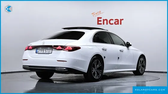 MERCEDES E-CLASS E200 AVANTGARDE