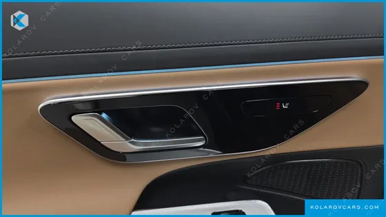 MERCEDES E-CLASS E200 AVANTGARDE