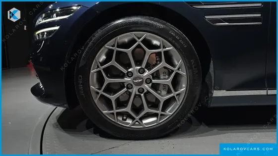 GENESIS G80 GASOLINE 2.5 TURBO 2WD
