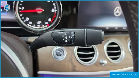 MERCEDES E-CLASS E220D EXCLUSIVE