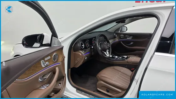 MERCEDES E-CLASS E220D EXCLUSIVE