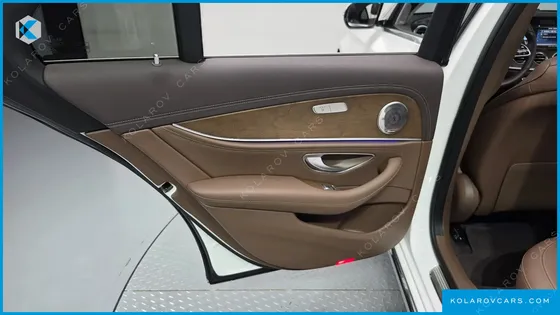 MERCEDES E-CLASS E220D EXCLUSIVE